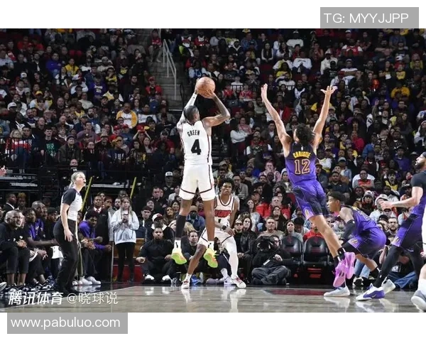 今天湖人对火箭精彩比赛回放全程回顾分析与精彩瞬间集锦